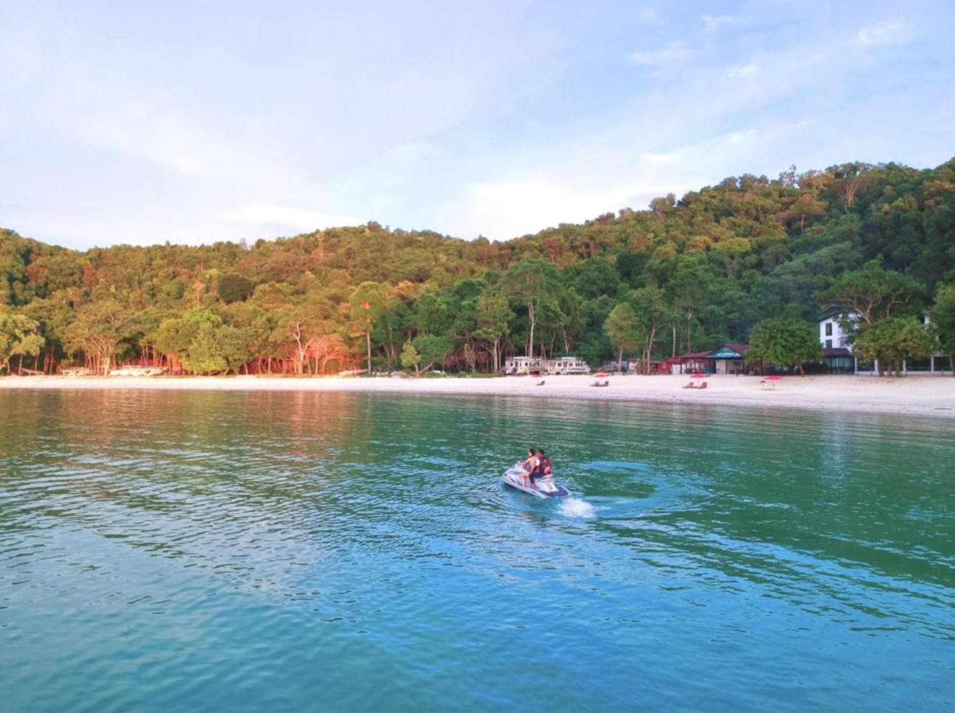 Kota Belud Dolphin Bay Island Resort מראה חיצוני תמונה