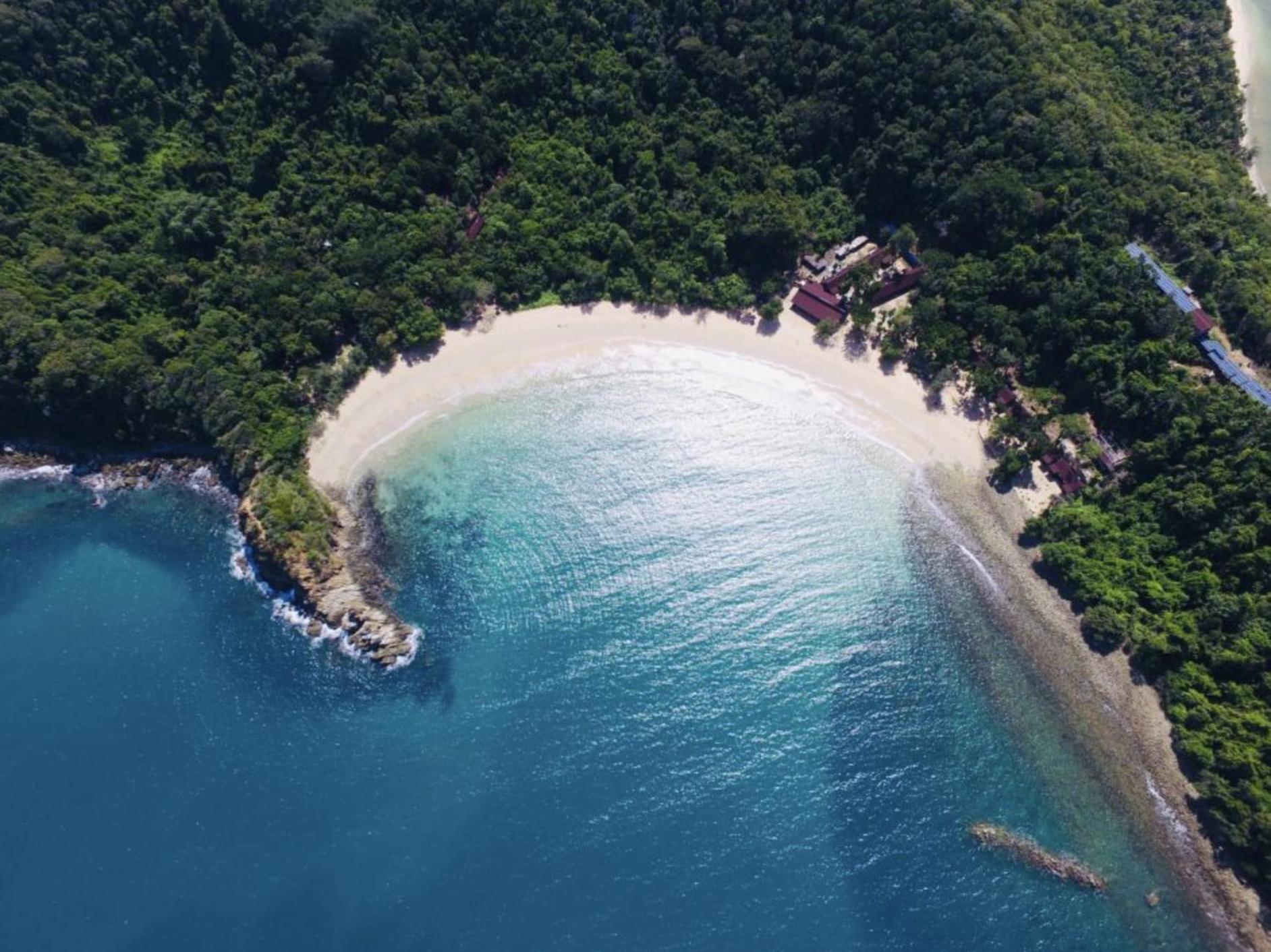 Kota Belud Dolphin Bay Island Resort מראה חיצוני תמונה