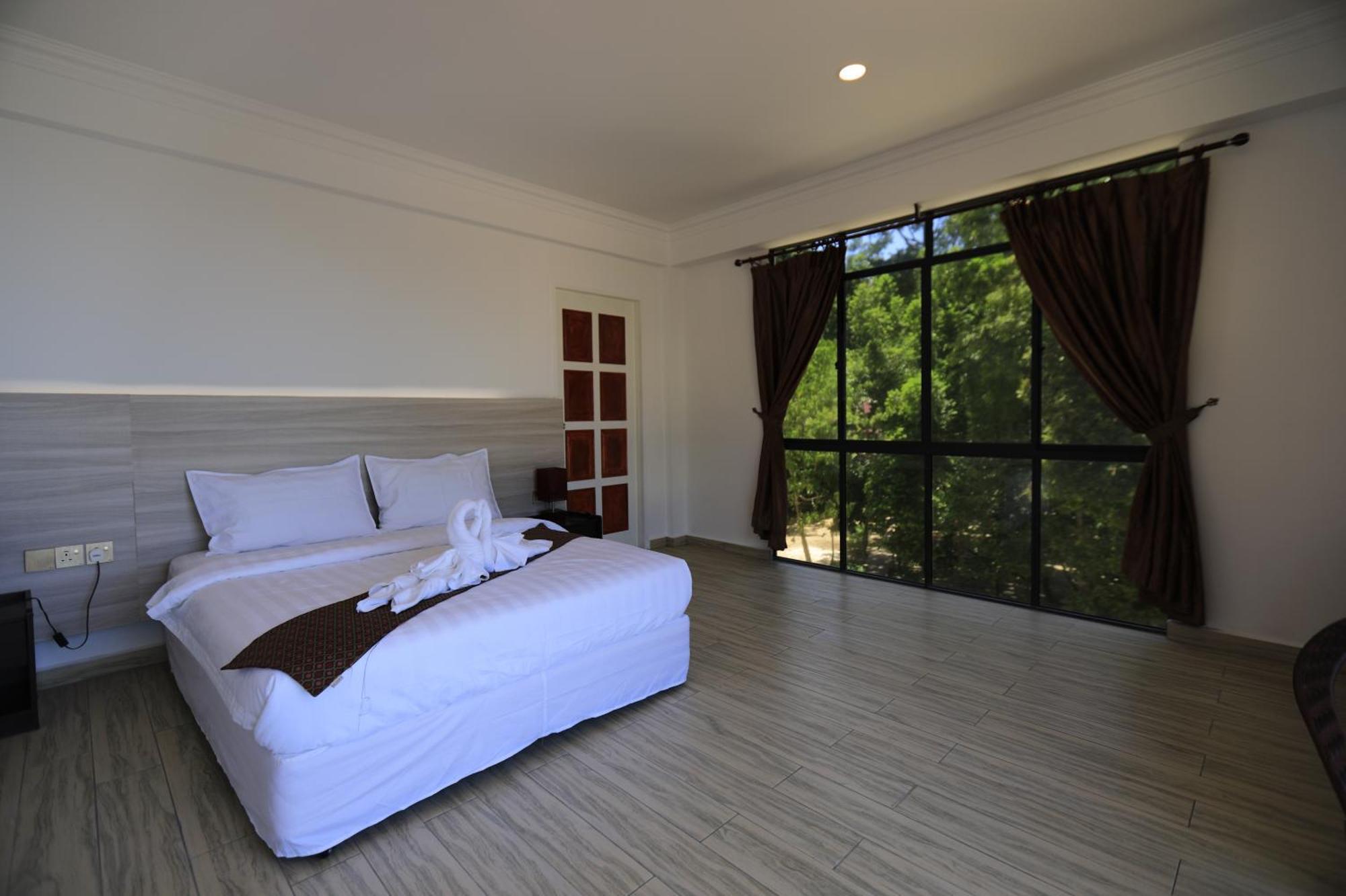 Kota Belud Dolphin Bay Island Resort מראה חיצוני תמונה