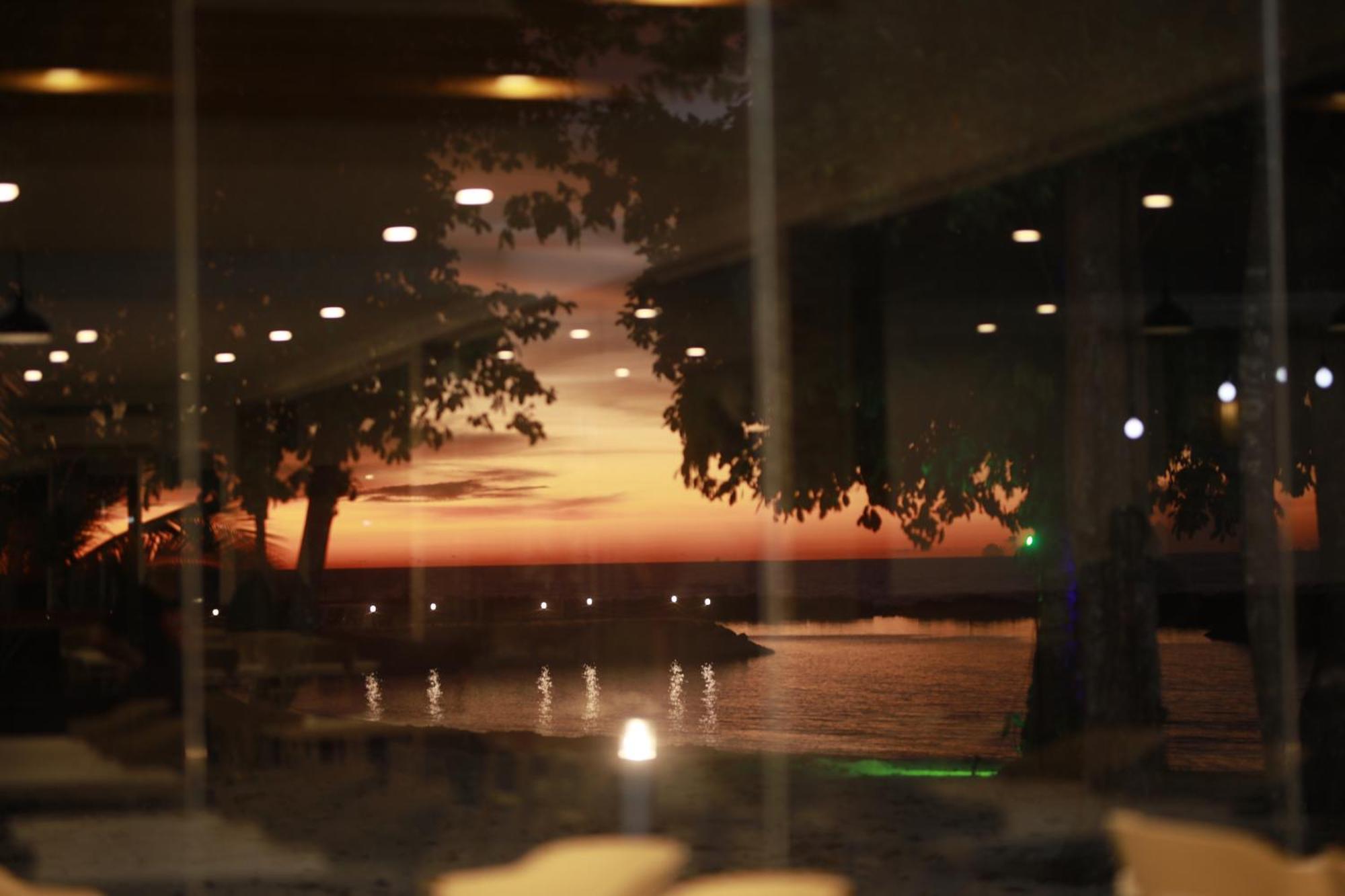 Kota Belud Dolphin Bay Island Resort מראה חיצוני תמונה